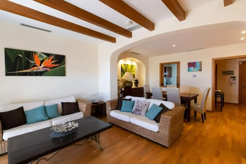 Family Oasis Between Golf Del Sur & Los Abrigos San Miguel de Abona 0*,  Spain
